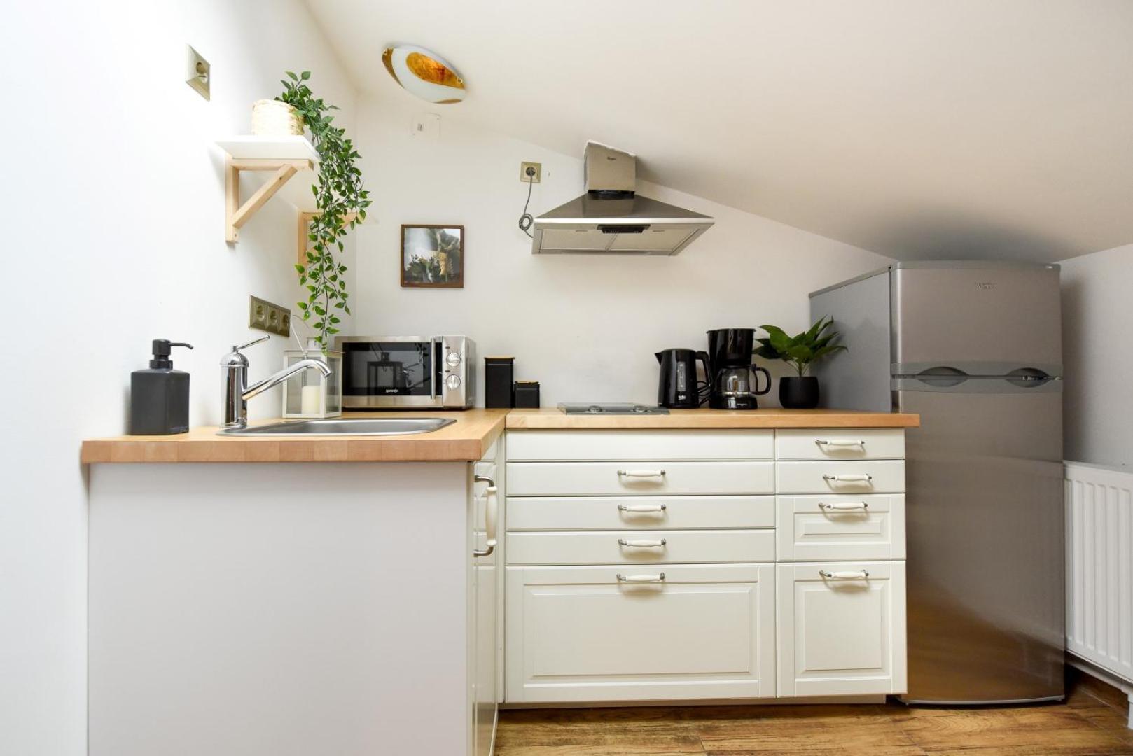 Historic Charm, Modern Comfort - Accommodation In The Heart Of The Old Town Bucureşti Phòng bức ảnh